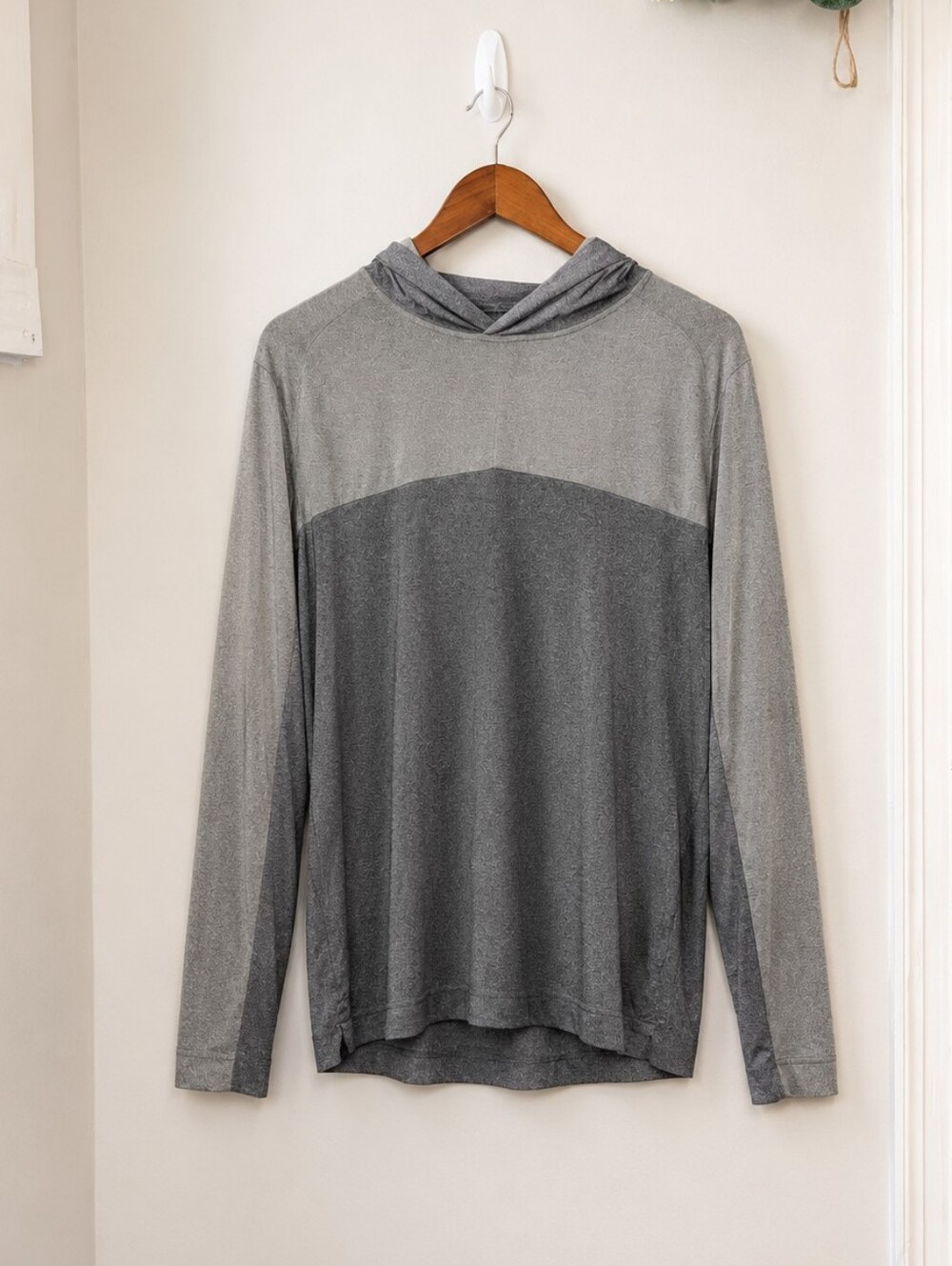 Johnnie-O Grayhawk Golf Hoodie Meteor Charcoal Colorblock Gray M Medium